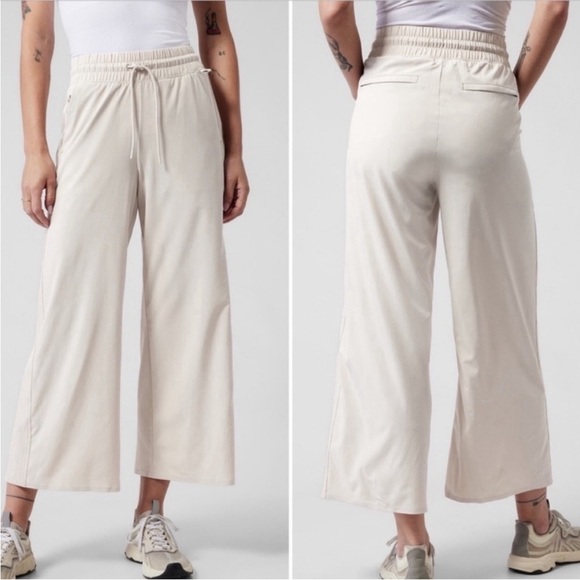 NWT Athleta Brooklyn Wide Leg Pants Sand Beige Tan Size 8 - Picture 1 of 7